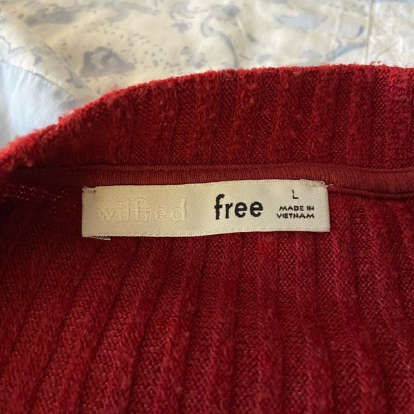 ❌SOLD❌ Aritzia Wilfred Free Red Sweater - Picture 5 of 6